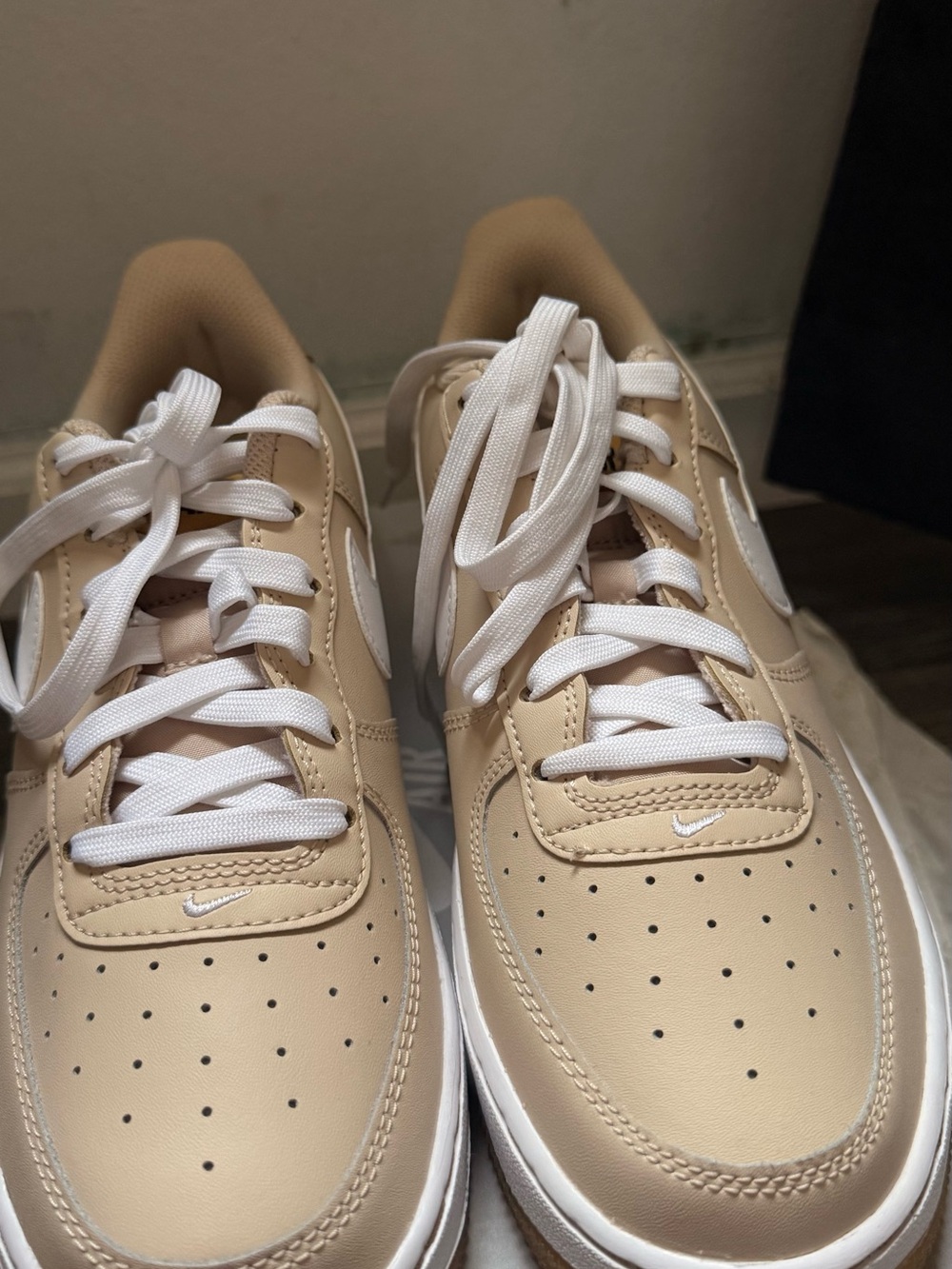Nike Air Force 1 Low — Beige/White with Gum Sole - Picture 2 of 5